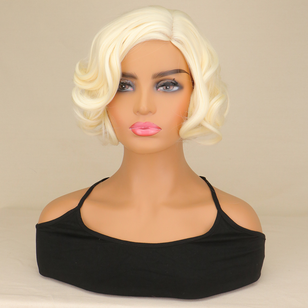 Women'S Accessories In The 60S - Vrouwen Synthetisch Kort Krullend Haar Blonde