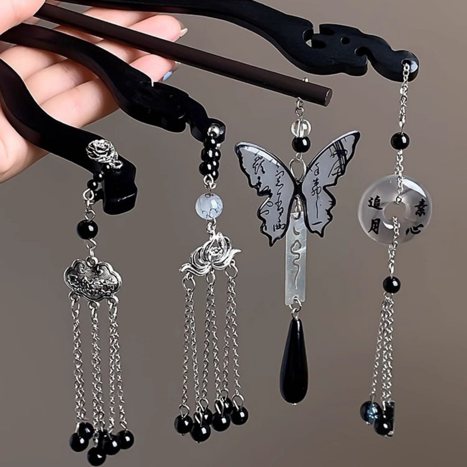 Lichte luxe houten kwastje haa - Women Accessories Shop recensie en prijs
